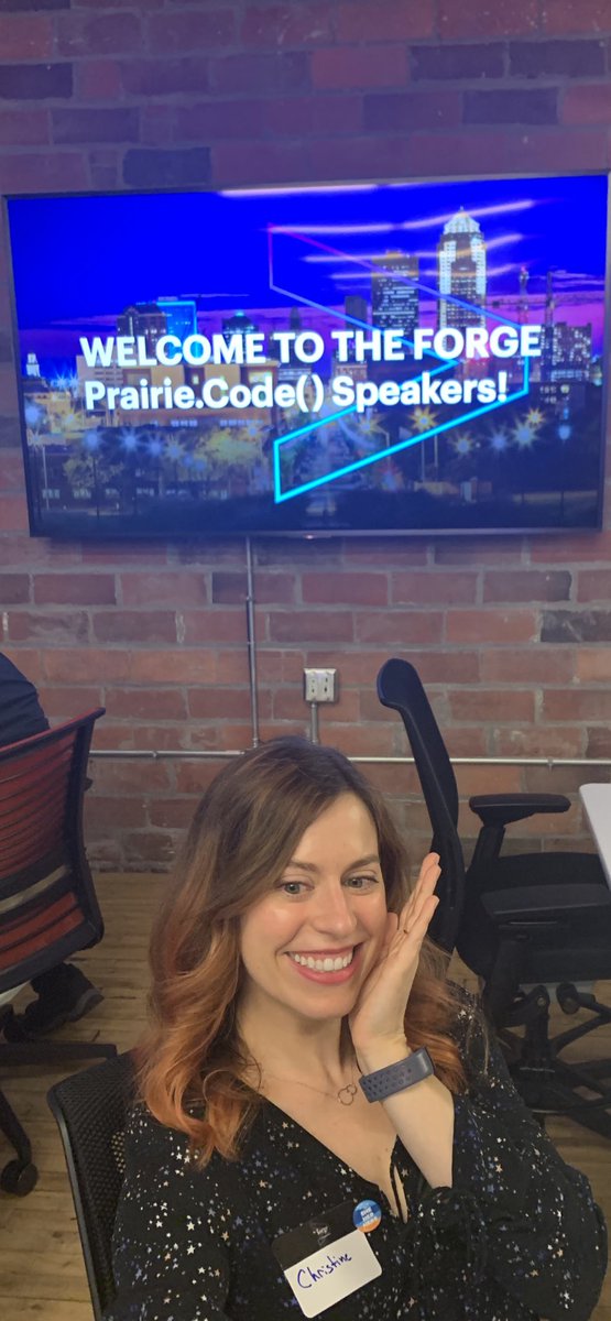 pamgibbons11's tweet image. #prairiecode speaker dinner with ⁦@PillarTech⁩ #forge @tech_christine⁩