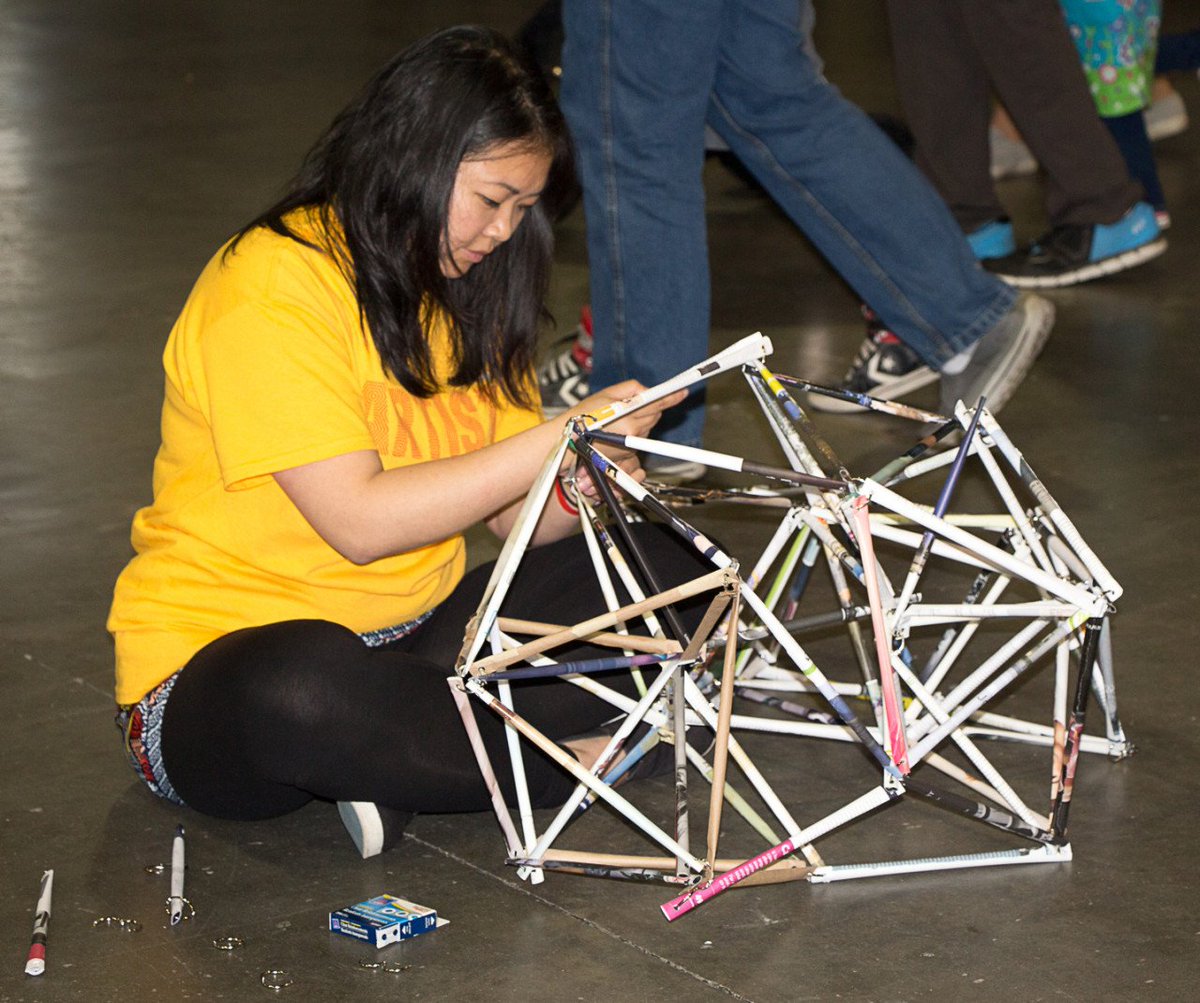 scienceworldca's tweet photo. The @vanmakerfaire is coming to Science World on September 14! Join more than 50 Vancouver-based artists, inventors, crafters and tinkerers for a day-long exploration of all things creative: https://t.co/a9kMi3HN6l https://t.co/RNaysWfeMA