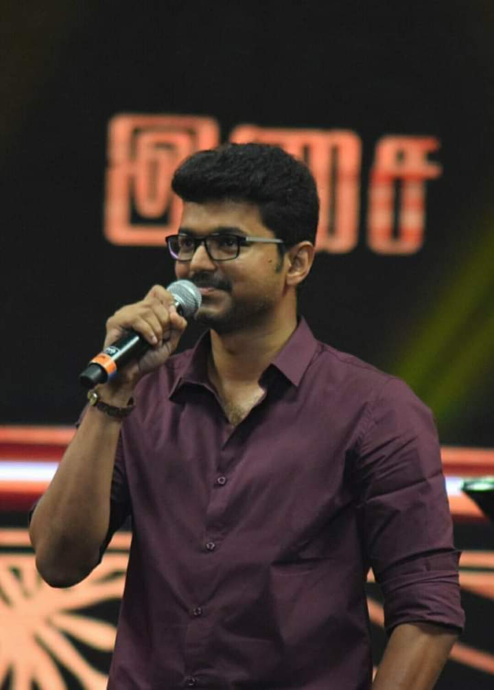 Singaijai_offl's tweet photo. #Sep_19 அண்ணணோட Inspirational speech kaga waiting 😍😍😍😍 https://t.co/q1C8dpaHmf