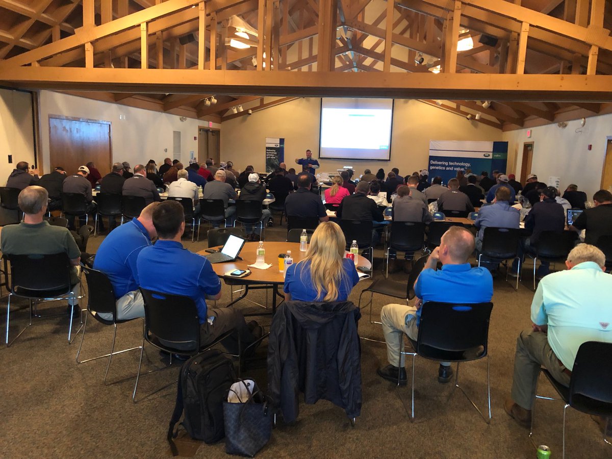 NK Seeds 2020 Kickoff Meeting:
✅Duracade approval 
✅10 new Enlist varieties 
✅NK Seed Analyzer rolled out
✅6 new NK Corn hybrids 
✅2 new Xtend varieties 
✅Technology, Genetics, Value
#NKSeeds