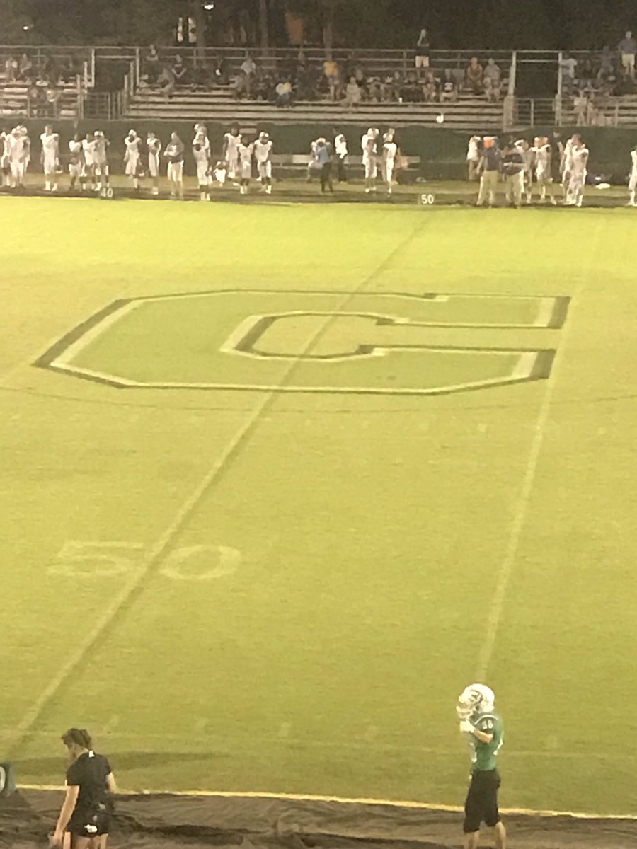 coachlanier22's tweet photo. I would to thank @CoachJWilkes for giving me this opportunity to do what I love, and to be part of a football program. #family #team99 #IMPup https://t.co/BEMFFkCU8B