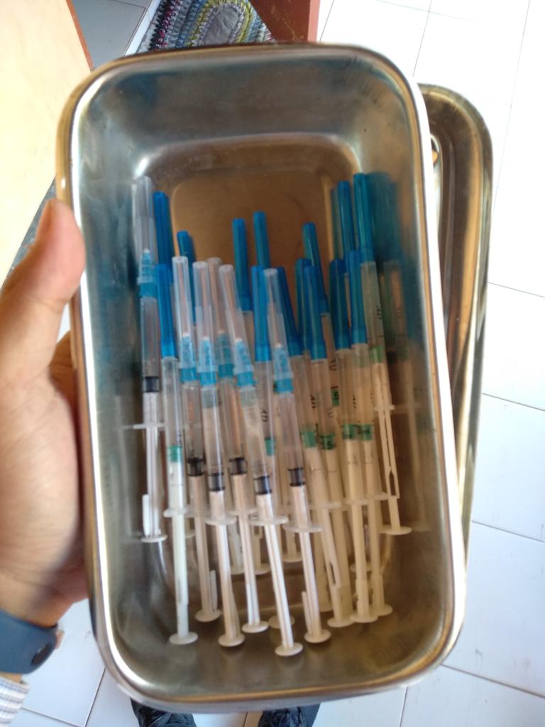 Anak SD jaman sekarang udah dapet vaksin HPV gratis dari pemerintah, gila banget ini salut, sekali suntik aja kalo di klinik bisa 700-900ribu. Udah gini aja masih ada aja kaum antivaks hadeeeeeeh.