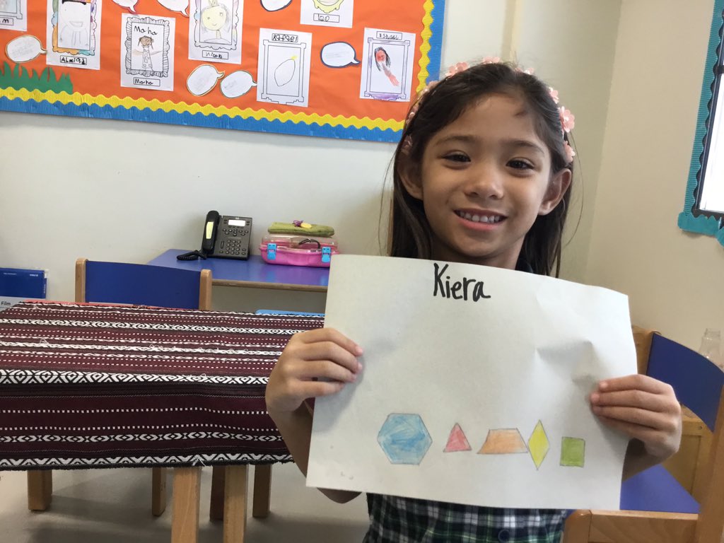 ReptonADYr1's tweet photo. Year One Elm have been learning about the properties of 2D shapes #ReptonADMath #ReptonADdigital https://t.co/ld7fSGISGA