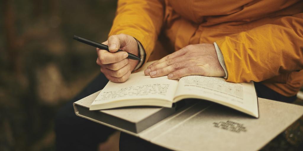 deeplydigitalza's tweet photo. The week is almost done! Here's an article with some tips to help you not stress out by overthink too much: https://t.co/BQlMh0TPoz 

#stressmanagement #deeplydigitalza #digitalmarketingagency https://t.co/ZxgCvS7D8T