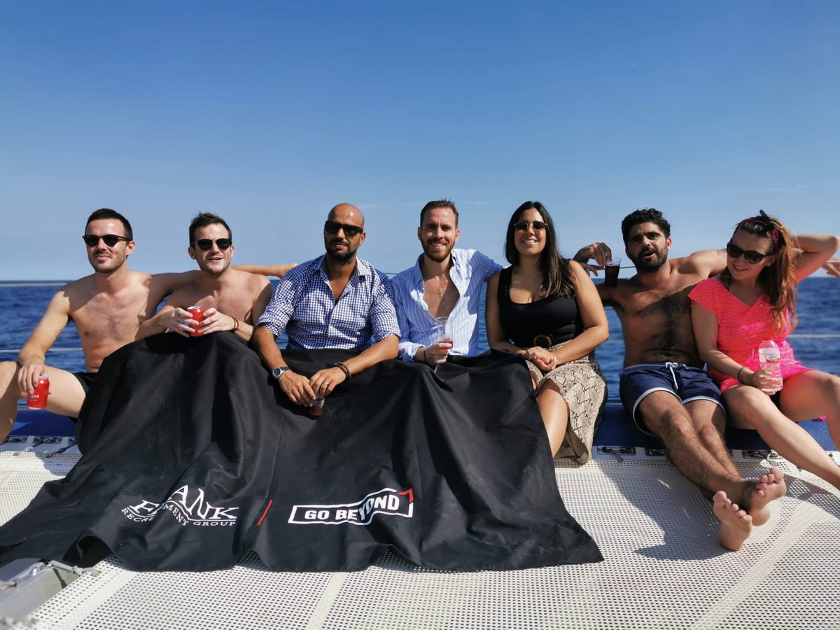 TenthRevGroup's tweet photo. Our Barcelona office celebrates #FirstFriday and their #FRG1stBirthday in style!  Happy Birthday FRG Barcelona! 💦🎈🥂 #BarcelonaSuccessClub #FRGBarcelona #OneYearAnniversary https://t.co/oa2nWgk2Ps