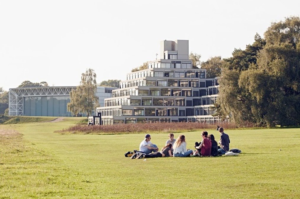 The University of East Anglia has again been ranked as one of the top 200 universities in the world.

It's 192nd in the latest Times Higher Education world university rankings. #HeartNews