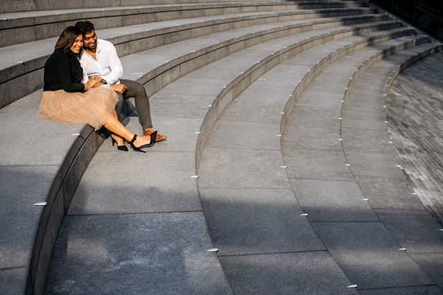 Harshini &amp; Ash along the Southbank in #London. I love that despite the business of the area there are always little pockets of calm to be found. 
#londonengagementshoot #preweddingshootlondon #londonphotographer #londonweddingphotographer #love #engaged … ift.tt/2NVCmp2