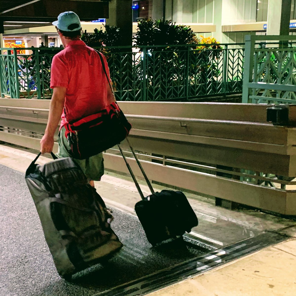 RobDuBois's tweet photo. Sad Dad. Jack heading back to DC. Amazing week together here in Hawai’i.

Of course, I’ll see him there in a couple of weeks, so all’s well.

@ImpactActual
#HighImpactMindset #HighImpactSystem #Family #Fathers #Sons #Tradition #Legacy #KnowYourPriority #OhanaMeansFamily https://t.co/aHrVSyipAj