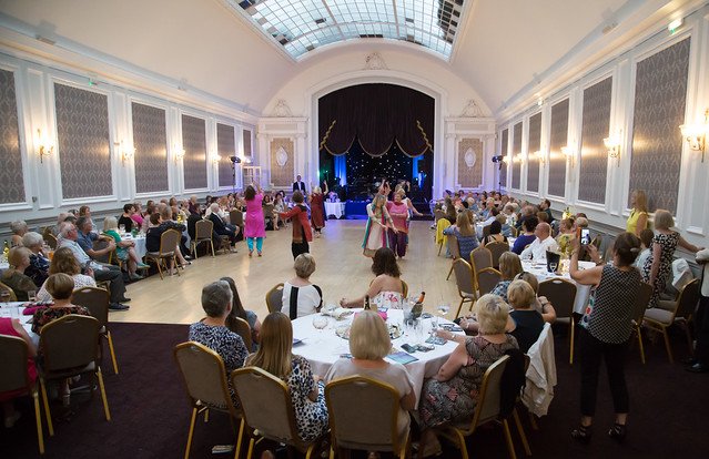 AlexDances's tweet image. Here's the Just Jhoom dancers performing to Gun Gun Guna at the Eastgate Theatre's Take to the Floor 2019 - mailchi.mp/5e89369a64f4/v…
