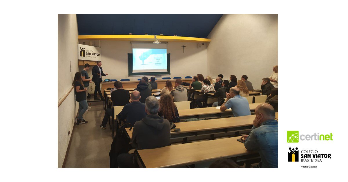 ¿Sabías que el año pasado el 99.99% de los alumnos del centro San Viator se certificaron en #MicrosoftOffice gracias al proyecto #Certinet y al compromiso del equipo docente con una nota superior al 820? 
¡Más de 300 certificaciones aprobadas!