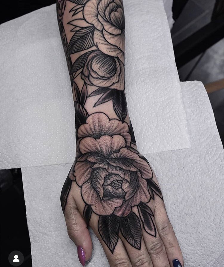 Surch1992's tweet photo. Can’t wait to get this finished ! #girlswithink #tattoos #secondsleeve https://t.co/unjV0wQh9p