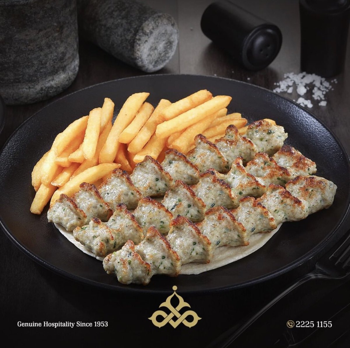 MaisAlghanim's tweet photo. تشيكن كباب ... الأطيب علي الإطلاق😍
Chicken Kabbab ... The Tastiest Ever😍
#kuwait #maisalghanim #mais #food #tasty #lovefood #q8 #chicken #kabbab
#كويت #ميس_الغانم #ميس #لذيذ #اكيل #دجاج #تشيكن #كباب https://t.co/SD3gOlfKsf