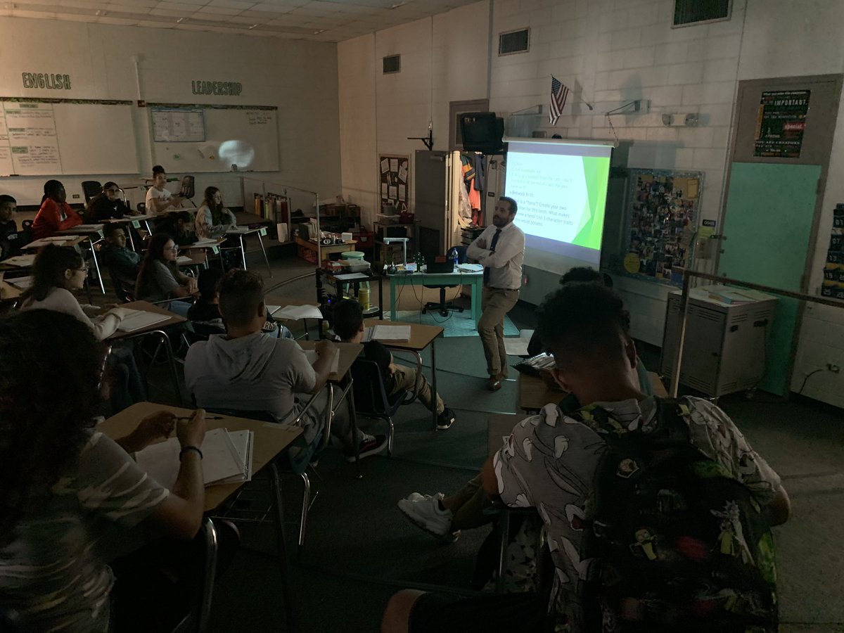 Holly Ewing tweet media