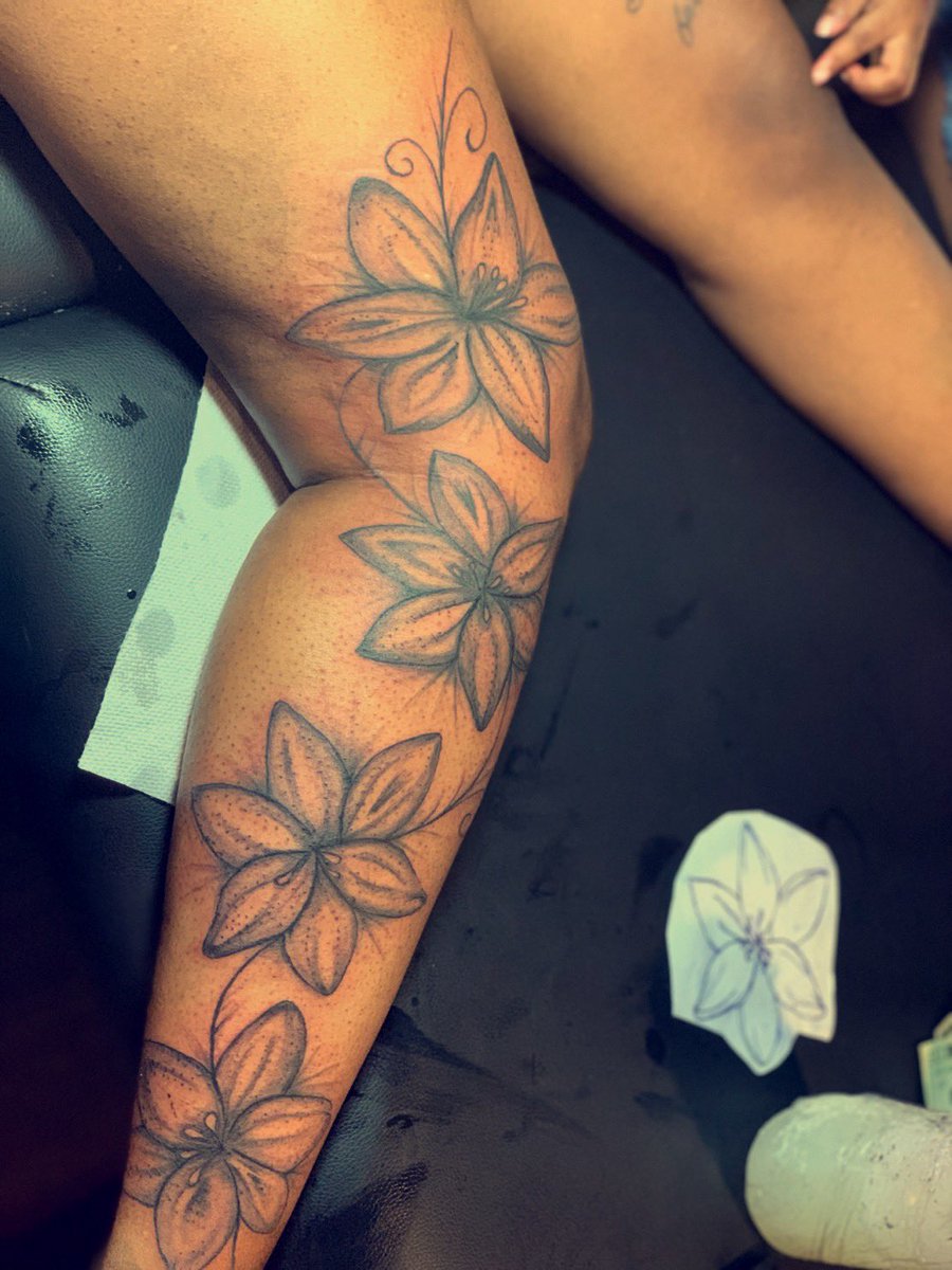clark_unique's tweet photo. #ArtistryIsNique Onna Ink ❤️💉 https://t.co/KVyyCXWoPe