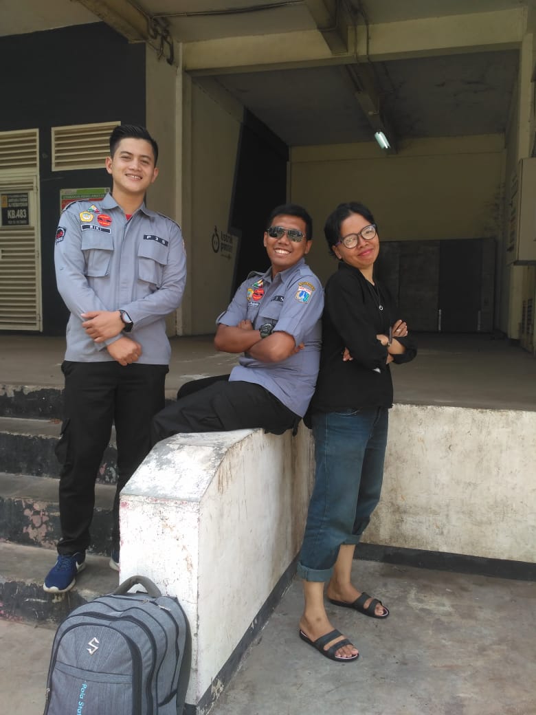satgasp3s's tweet photo. @satgasp3s js dan @trc_js menerima rujuka seorang pmks disabilitas mental dari @SatpolPP_DKI kec.setiabudi di walikota jakarta selatan,untuk diteruskan kepanti sosial @DinsosDKI1 @an_sori1975 https://t.co/pGF50vX8es