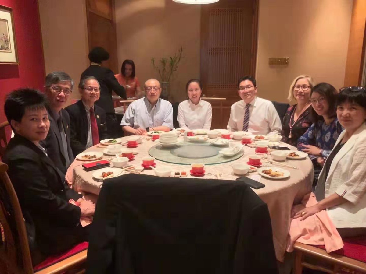 iSunOneOfficial's tweet photo. iSunOne works with the Malaysian government to build the world’s first islamic financial system on blockchain, as reported by Yahoo, Morningstar, Inc., 香港經濟日報 https://t.co/0k3uHkGyTf, https://t.co/Gobbr9OyIE etc.👏 https://t.co/G8YvHG6nDQ