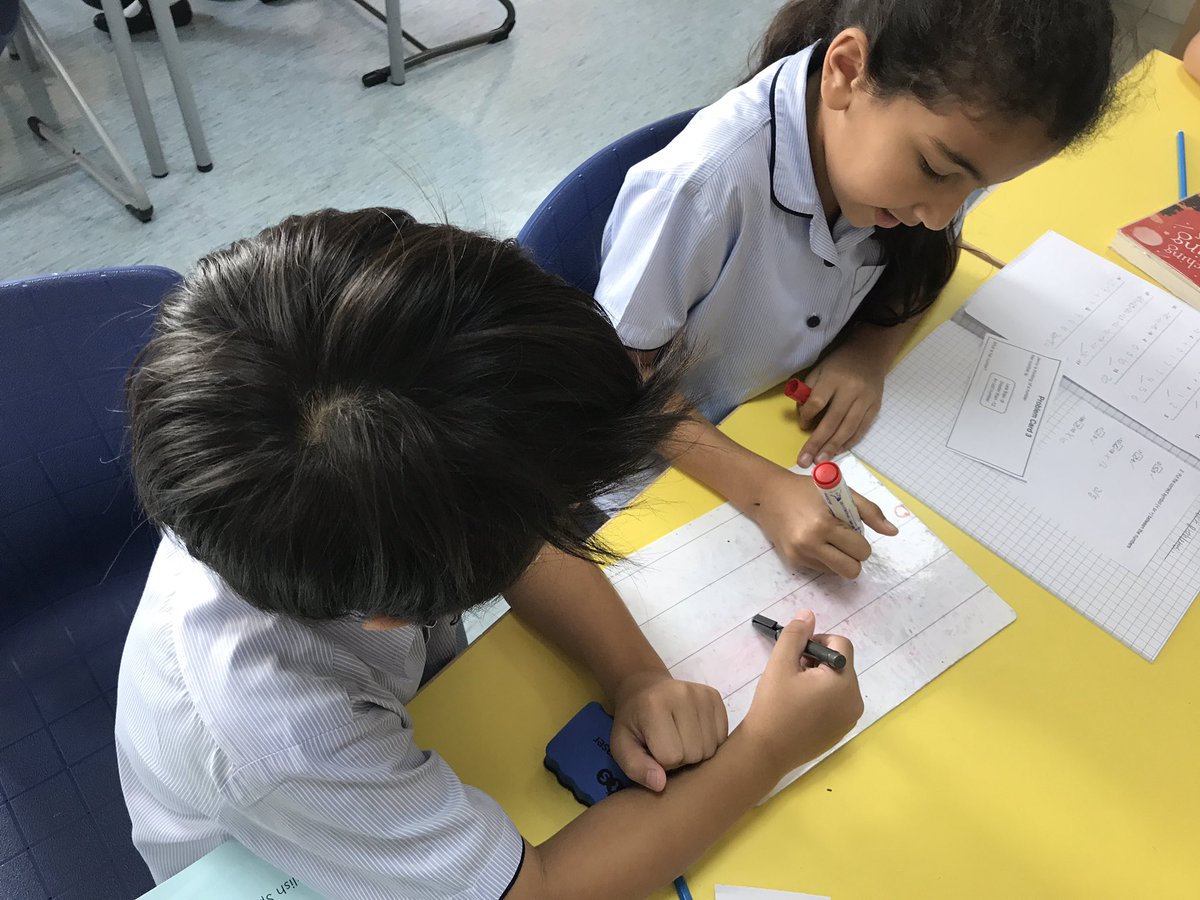 JESSPrimaryYR4's tweet photo. #jessmaths 
Problem solving skills on show this morning as we tackle questions that use negative numbers. https://t.co/BilbWZcqyy