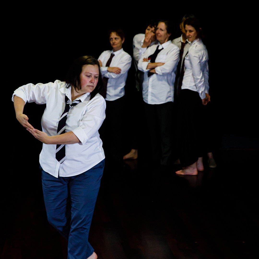finelinesdance's tweet photo. #CastWords
"I once stood in a local election in the UK. A brutal and bruising experience. It’s good now to harness that and be creating a powerful, memorable piece – THE RIGHT - with a group of strong, independent and supportive women dancers." #Jenny

#TheRight #MelbFringe https://t.co/kNMFCX6JZf