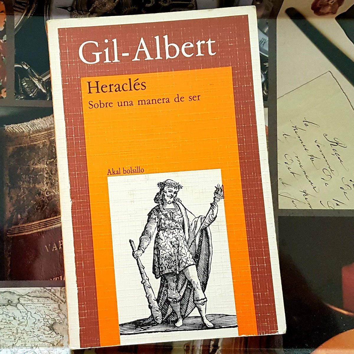 reiet77's tweet photo. Día 4. Nuevo reto: @PerezNuix me propone publicar durante 7 días portadas de libros que amo, sin reseñas ni comentarios, sólo la portada. Cada vez que lo haga pediré a cualquier persona que lea este tuit que se una al reto. ¿Te unes? #GilAlbert @AkalEditor https://t.co/8OOWNCUdgp
