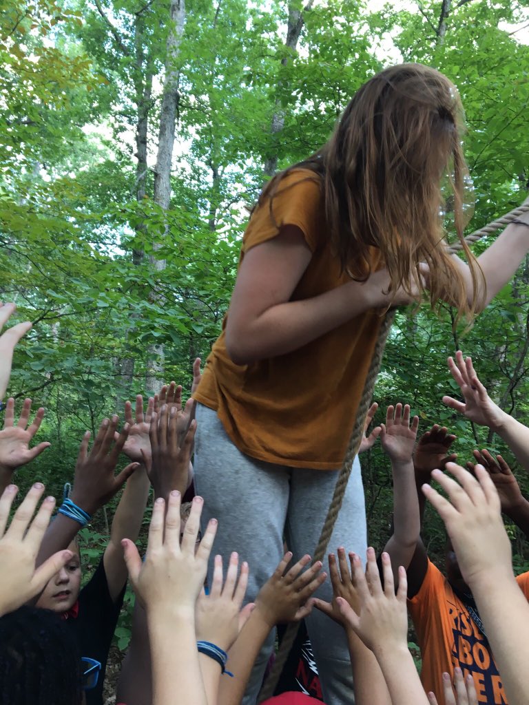 zumprogress's tweet photo. PSE students must use teamwork, cooperation, communication &amp; more as they complete activities throughout the week! #PSElearns https://t.co/jyQYcjAhdn