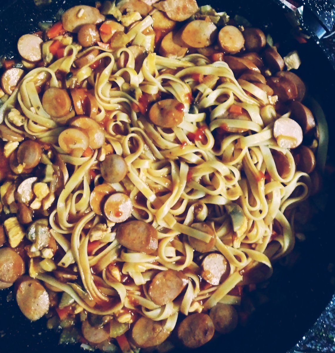 bobateaas's tweet photo. semua ni jarang makan lmao. except bolognese sebab masak sendiri yum https://t.co/EunsxPUmLc
