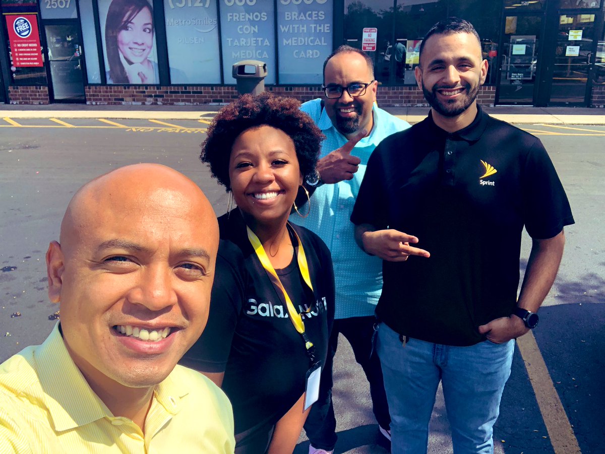 RDMBeasts's tweet photo. MEED visit day with the DM CL BEAST @NeeNeeSprint at THE MAK. Great connecting with you Fantasia and Luis! Making moves early in CL for Scorecard September. Nice start! 

#TheMAK #FlywithMEED #ScorecardSeptember #WCCforBiz https://t.co/5QMifMZOoi