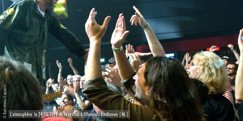 atypikmusik's tweet image. GALLERY : Le 24 août 2019 L'atmosphère au Fuzz Club à l'Effenaar - Eindhoven |NL| - @FuzzClub  @Effenaar   #fuzzclub #fuzzclubeindhoven #Eindhoven - Voir plus sur : atypikmusik.com/gallery/evenem…