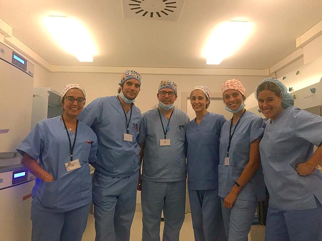 KitazatoIVF's tweet photo. Our adventure in Bilbao isn't over yet! Yesterday we visited iGin clinic in Bilbao where we held a workshop with the #IVFheroes there! ❤️💙

#KitazatoWorkshops #kitazatoIVF #Embryology #IVFTraining #IVFLab https://t.co/nwbzPWjcep