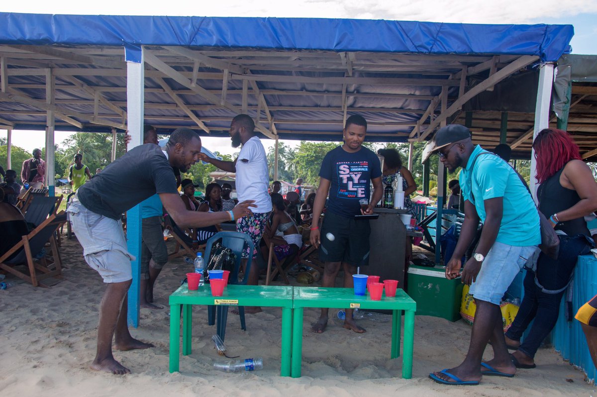 Last weekend at the #foabsummerbeachparty19 organized by @flexonabudget 

A summer outing like no other 😀

Shot by: @callmelenz