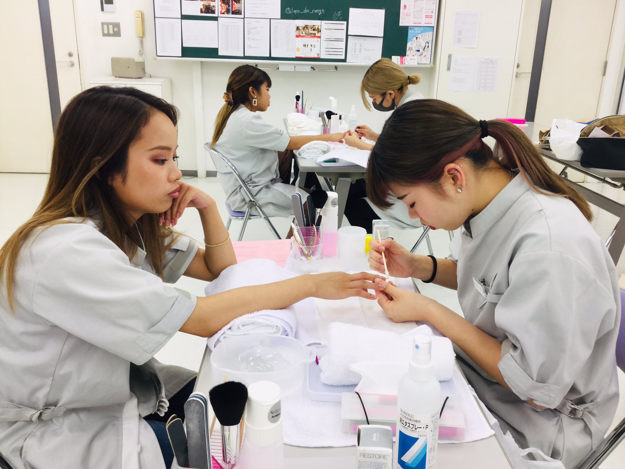 美容専門学校 ネイル授業道具一式