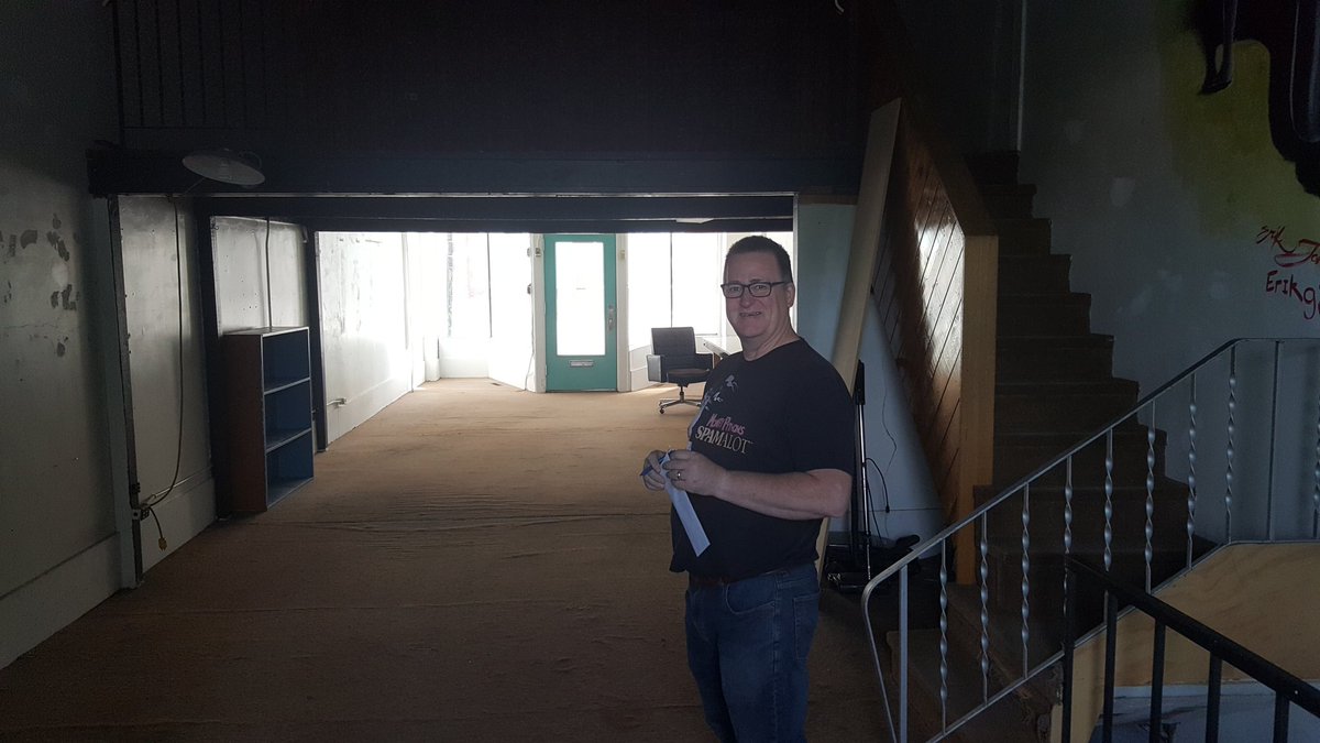 Old lab cleaned out last weekend.
#YQR