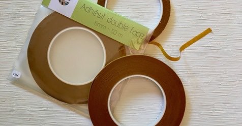 [5 achetés + 1 offert]  Offre spéciale rentrée sur les adhésifs Théma Créations : rouleaux de #adhesifdoubleface en 6 mm de large X 50 m de long ou feuilles adhésives 30x30. 5 produits de la même référence achetés, 1 offert. #scrapbooking #minialbum #DIY  bit.ly/2lPzTk8