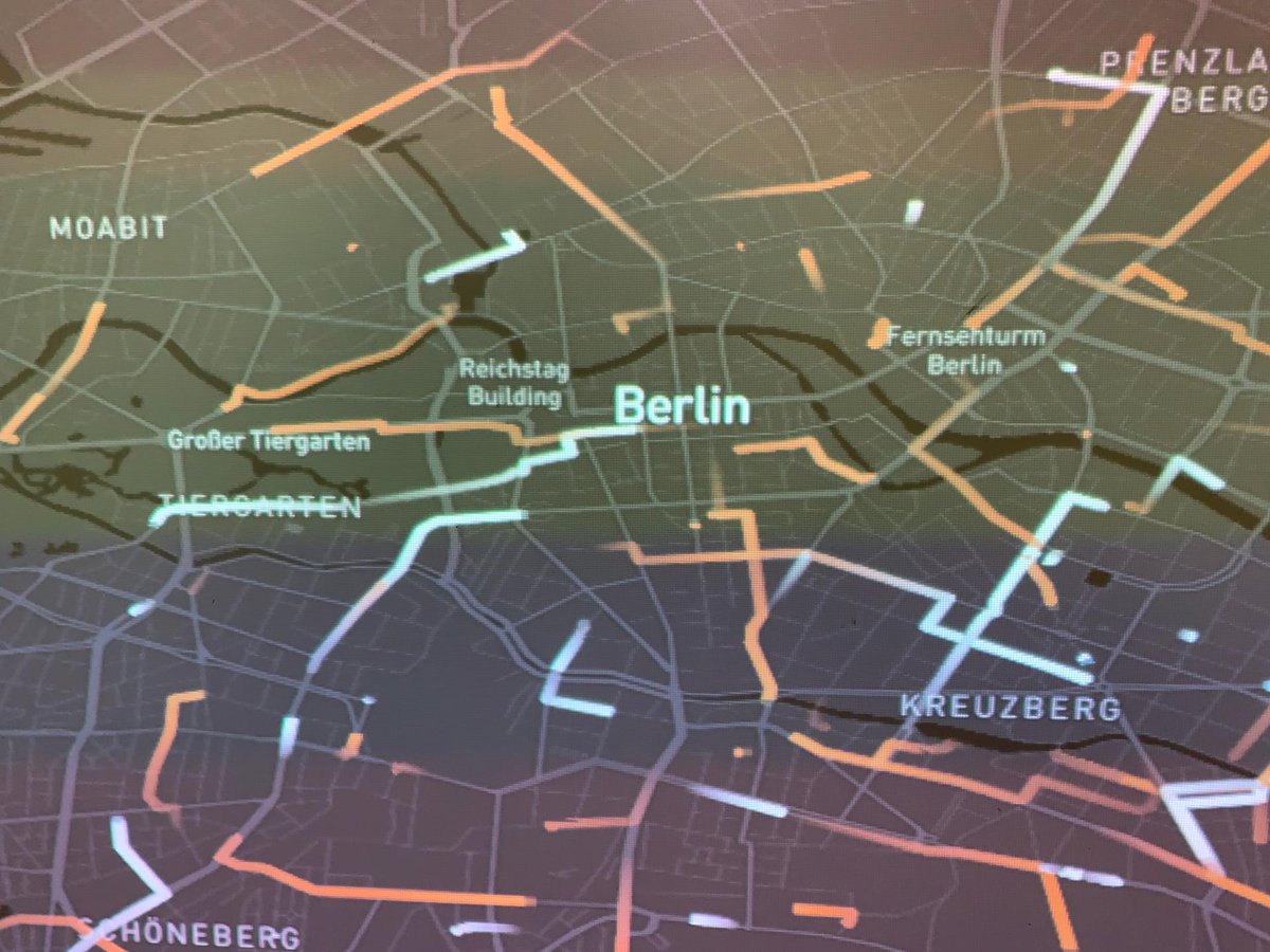WeltenbummelM's tweet photo. Heute mit dem #Leihtrotti zur #digitalwoche in #Berlin? Oder doch #Uber? #UBahn? Die #Qual der #Wahl....

#hwz #hwzdre #Digitalisierung https://t.co/MzkpOHTXAc