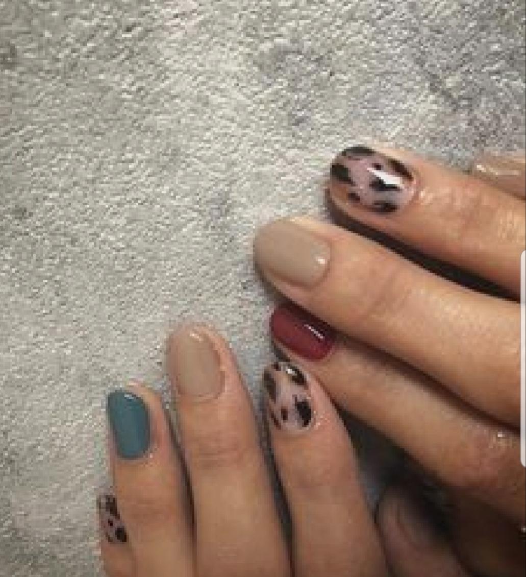 hellothula's tweet image. Nail inspo. Love this!