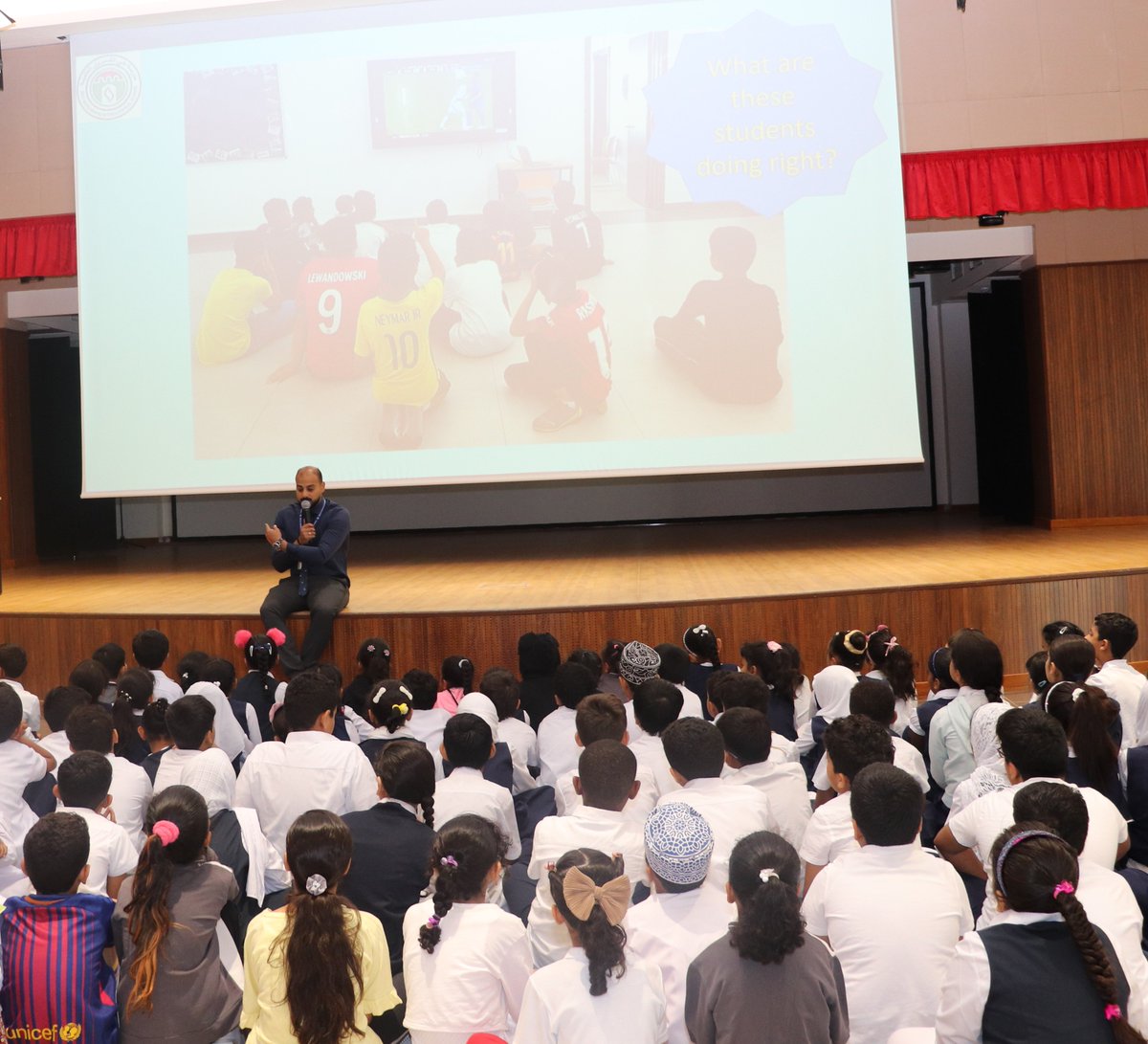 HayAlSharooq's tweet image. Our key stage 2 stars of the week awards assembly. #HASIS #awards #students #sur