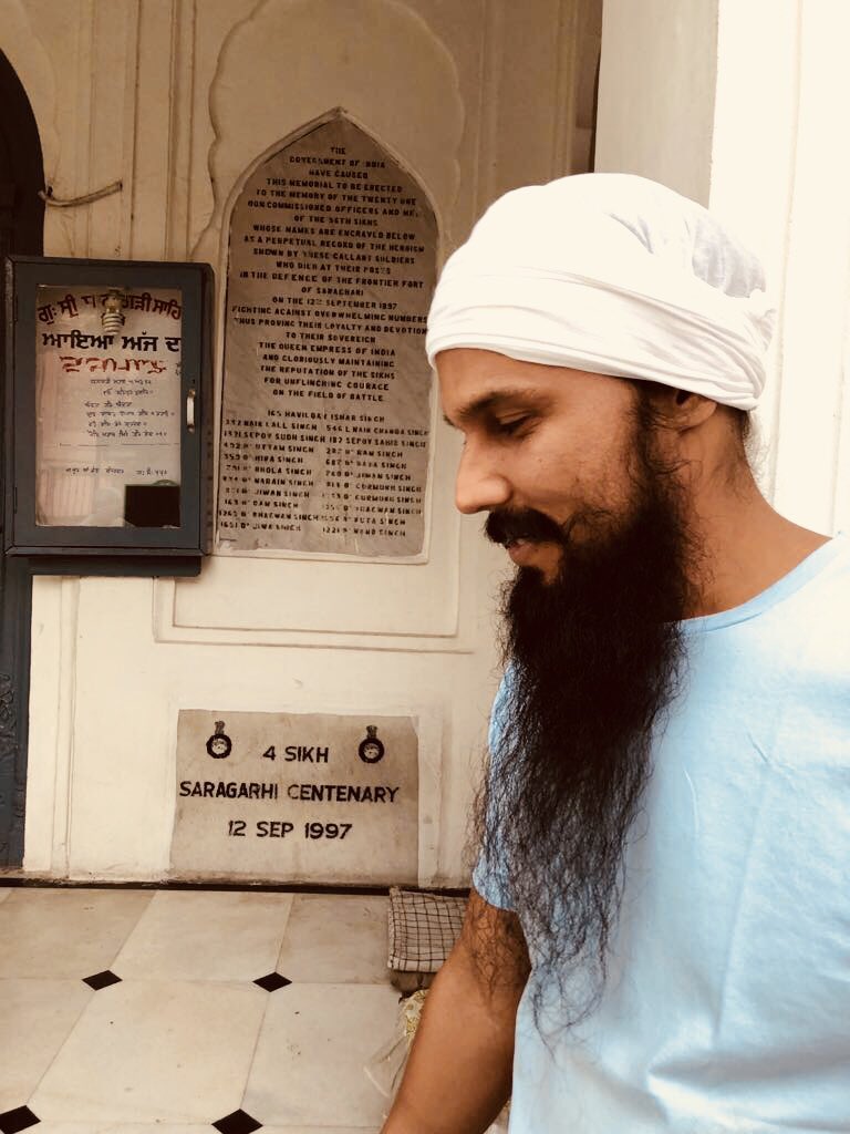 Randeep Hooda on Twitter: "There are 3 Gurudwaras dedicated to these brave hearts..this one is next to Harminder Saab(Golden Temple)that 1 can visit & pay homage to this paltan minus of the