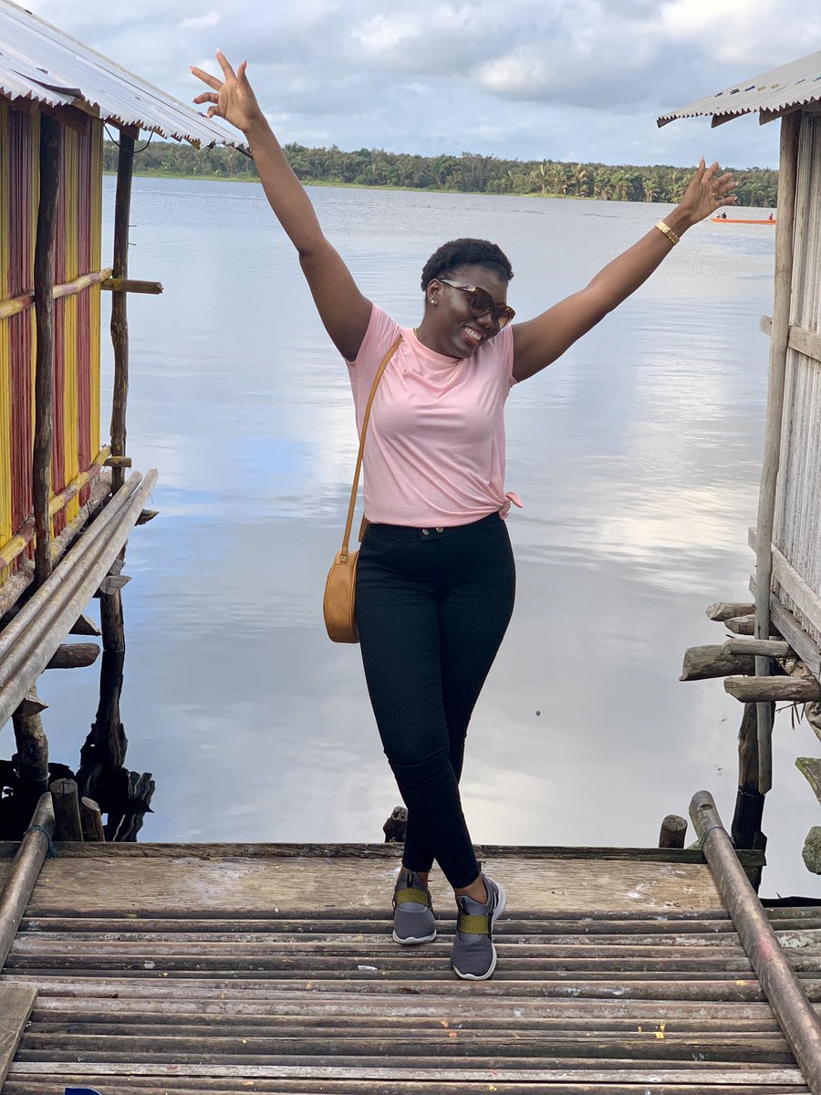 ImadiNancy's tweet photo. On lake Amansuri which has the Nzulenzu community. @Dimadi2022 Ghana 🇬🇭 is blessed with beautiful tourist destination. Discovering Ghana 🇬🇭❤️💛💚 https://t.co/4VZLCnCP4i