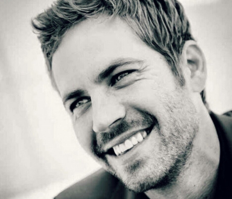 One of my favorite actors of all time.  Happy birthday Paul Walker    