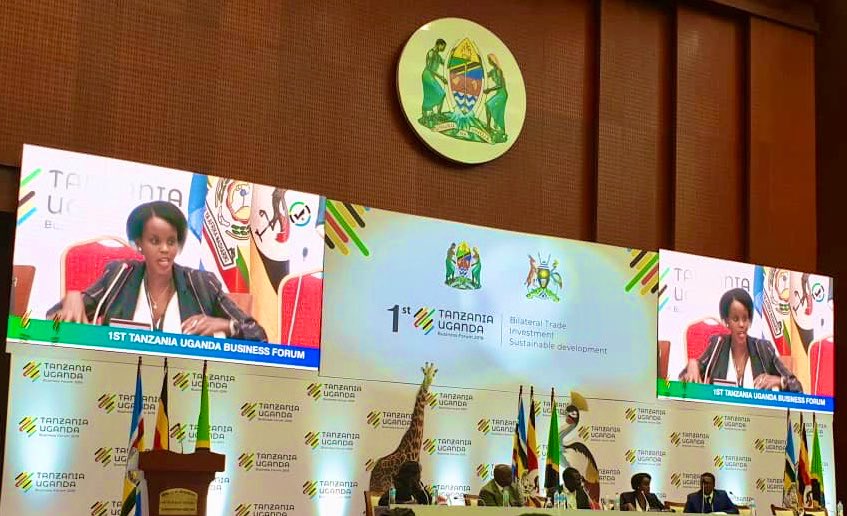 COMESABusiness's tweet photo. CBC, CEO @sandyuwera in a panel discussion on access to finance for key industries and sectors, at the recently convened Uganda Tanzania Business Forum 2019 โฃ
โฃ
#ugtzbusinessforum #EACommunity #COMESAbusinesscouncil #COMESA https://t.co/BL8d1WCAUh