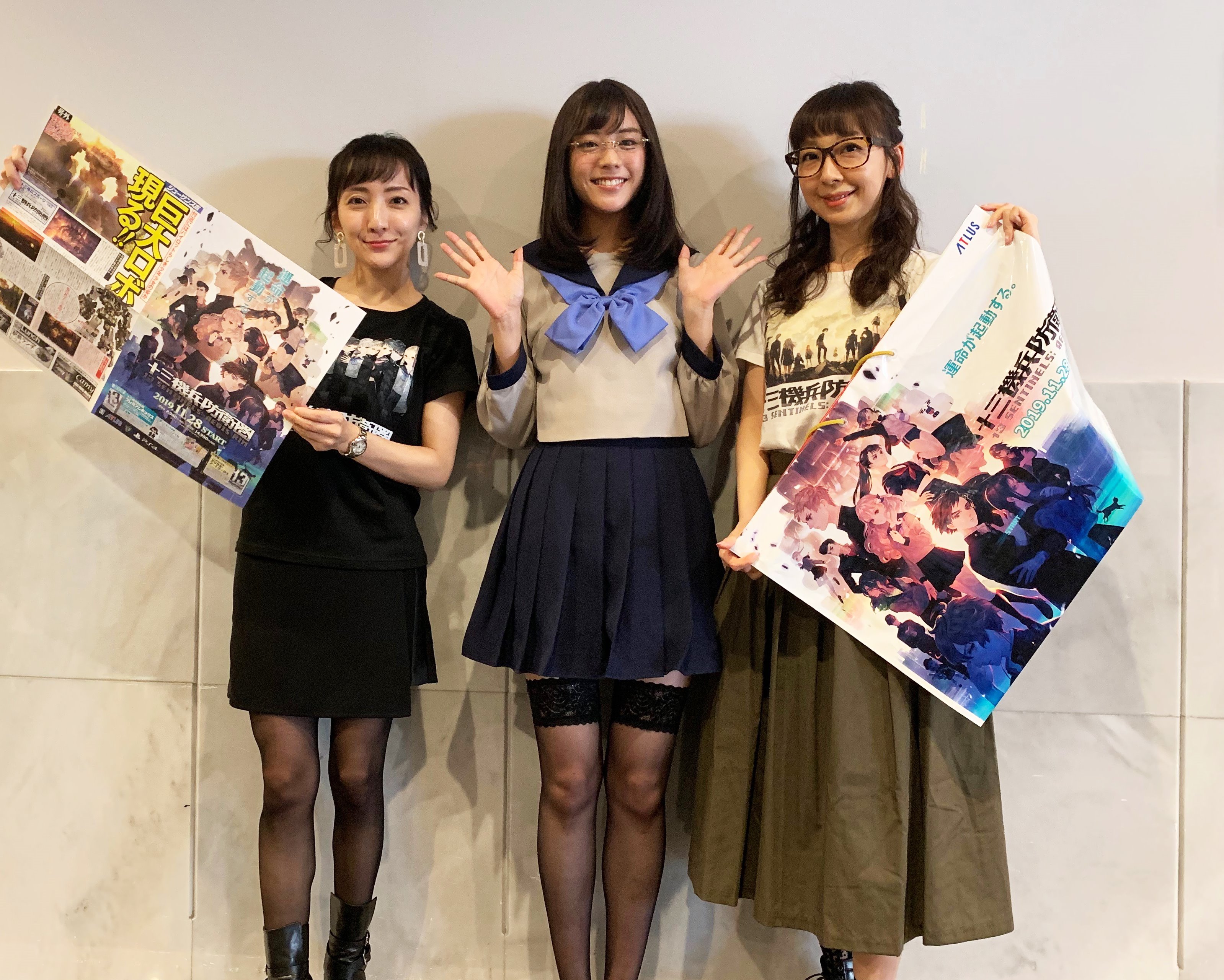 Twitter 上的 アトラス公式アカウント モデル お天気キャスターの貴島明日香さんがスペシャルゲストとして登場した 十三機兵防衛圏 ステージ たくさんのご視聴ありがとうございました 癒し系 薬師寺恵 の制服コスプレ姿の貴島さんと松澤千晶さん 磯村知美