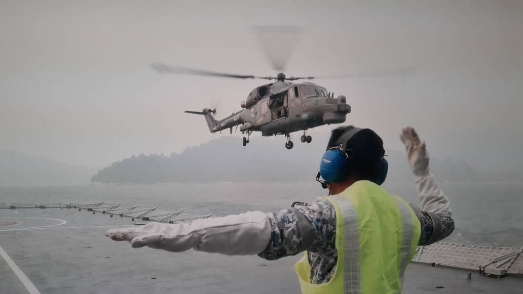 Skn501's tweet photo. Eksesais Perang Pangkor 2/19
Tangkas dan Berbisa @MPA_Barat @RMN_Airwing @Sqn502FENNEC https://t.co/oL4wRogdRq