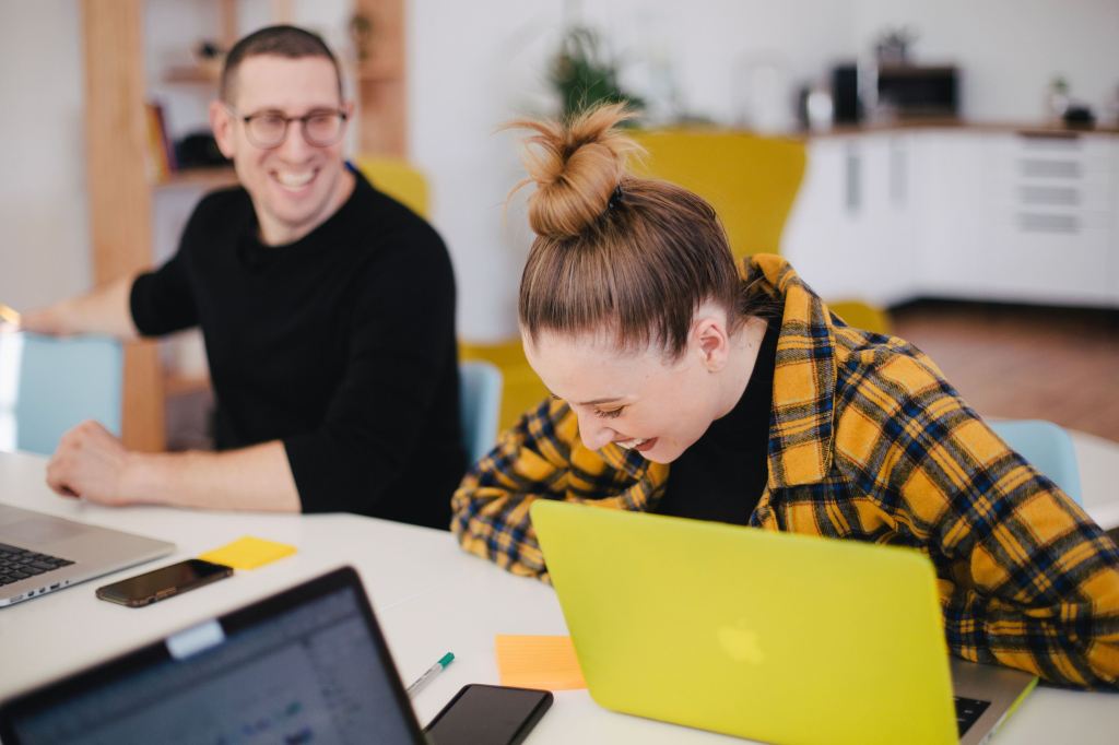 ZenFreelancer's tweet photo. How to Make Your Clients Crazy About Your Business? https://t.co/ggUAqwrnAk https://t.co/sRWrnguwIq
