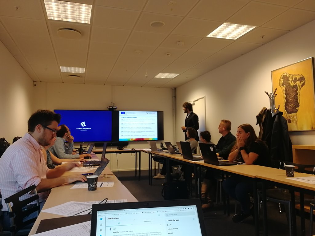PlanheatProject's tweet photo. Project partners are meeting in #Copenhagen today for the final PLANHEAT general assembly - discussing last steps before launching the tool! 🚀 

Thanks @aauenergyplan for hosting us! https://t.co/E1cpixuNTN