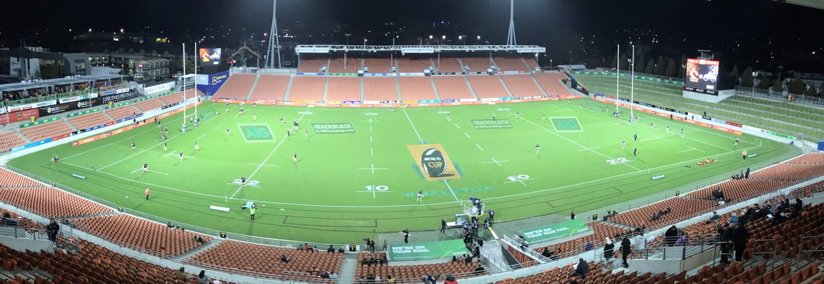 NigelYalden's tweet photo. Week 6 of @Mitre10Cup begins in 30 mins when @WaikatoRugby host @hbmagpies in #TheTron. Commentary on @radiosportnz & @iHeartRadioNZ #WAIvHB https://t.co/D1Ni6vEL8A