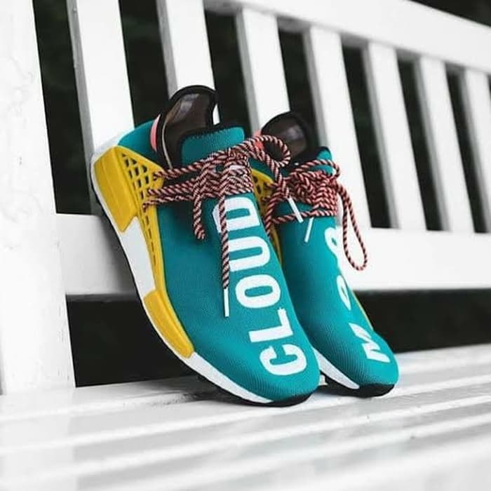 Mwacheezy Collection on Twitter: "Adidas Pharrell Moon Size 38, 39, 40 Ksh.3800 #IkoKiatuKe https://t.co/ByftYRYbhc" / Twitter