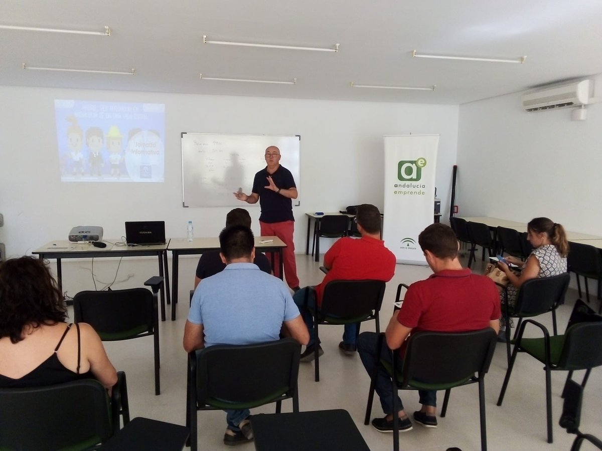 cadecadiz's tweet photo. 🔝🔝 Gracias a las personas que nos acompañasteis ayer en #Conil y a nuestros compañeros del #CadeBarbate que  hicieron posible  celebración Jornadas presentación de  #Incentivos #Autónomos #CADEcercadeti #AutonomoEmprende,#SomosEmprende #EquipoEmprende 
@EmpleoJunta
@aemprende https://t.co/pYNSJtCt86