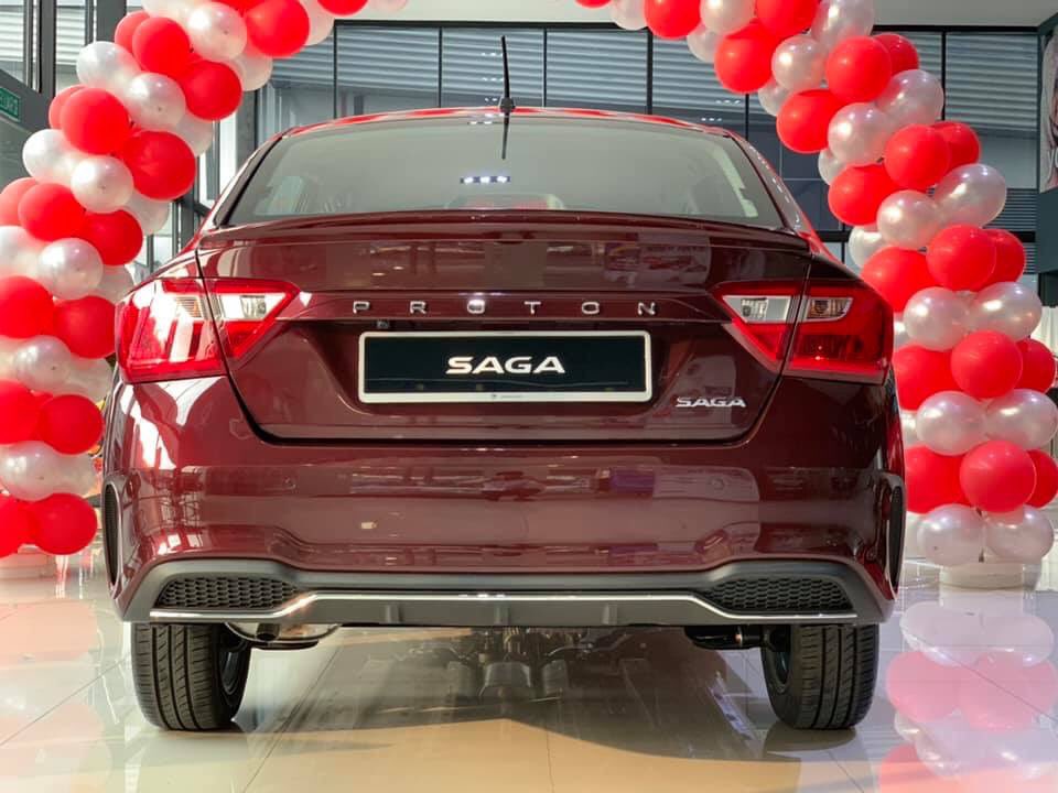 QaidMuslim's tweet photo. PROTON SAGA PREMIUM 2019 1.3 NEW FACELIFT !! 
Rm41000 siap roadtax &amp; insurance. Tolong rt bagi satu malaysia tahu ✌️ https://t.co/xiT3TacFJZ