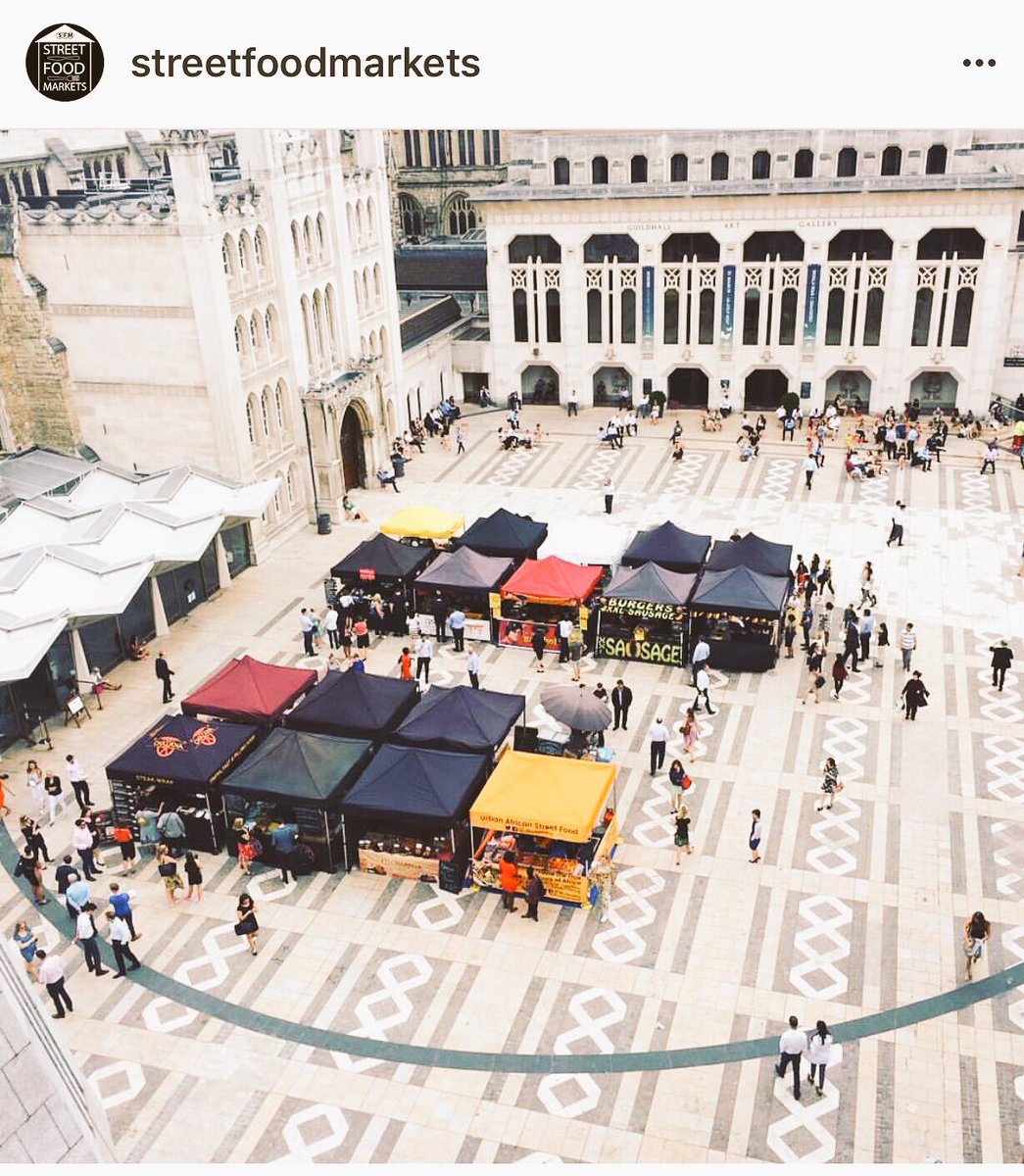 ebbyskitchen's tweet photo. Stop by and say #Halloumi hheee find us today at the beautiful @GuildhallLondon @streetfoodmkts we’ll have our awesome #homemade #Köfte #Halloumi wraps #cookaswego #streetfood #TurkishFood #Lunchsorted @onecityldn #loveLondon #foodie #yummy #köftecikiz https://t.co/fD6QAmE1wD