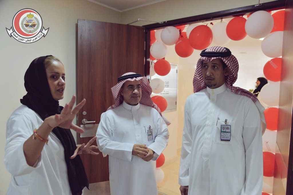 NGHAnews's tweet photo. الدكتور /اشرف الصحفي المدير التنفيذي للخدمات الطبيه بالنيابة و الاستاذ /عبدالعزيز الحرازي المدير التنفيذي المشارك للتشغيل أثناء زيارتهم لفعاليات اليوم العالمي لمرضى الحثل العضلي الدوشيني
#ملتقى_مرضى_دوشين⁩ 
⁦#WDAD19⁩ https://t.co/EJXf35drbp