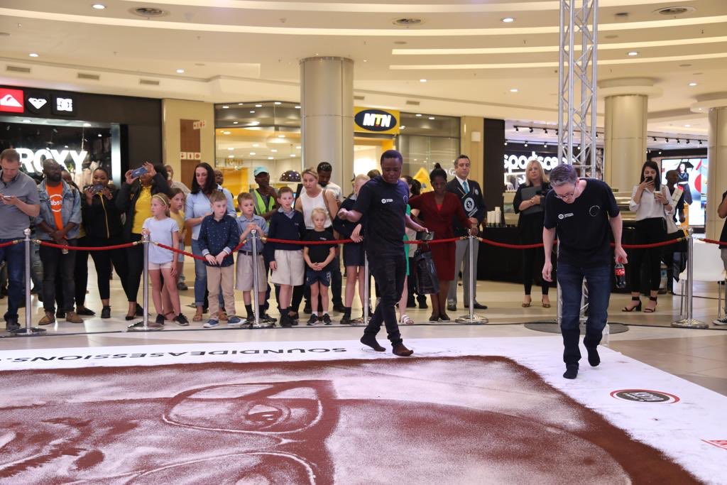 SISessions's tweet image. &quot;I can now confirm that this coffee ground mosaic image meets our requirements and you have achieved an official Guinness World Records™ title!&quot; WE DID IT SOUTH AFRICA! We broke a Guinness World Record! #SoundIdeaSessions